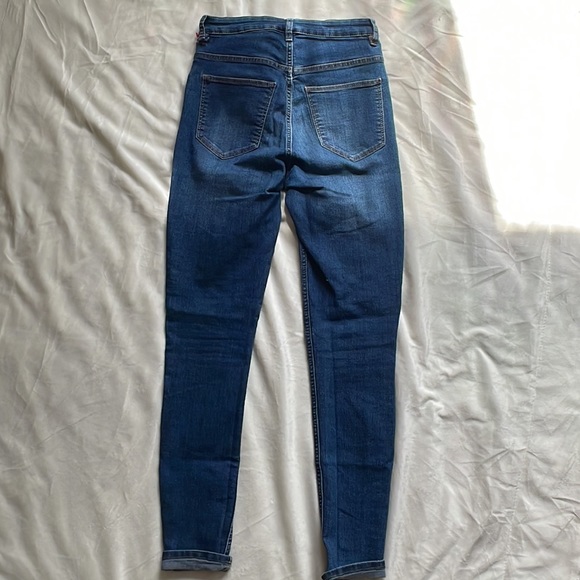 H&M Super Skinny Jeans - Picture 2 of 7